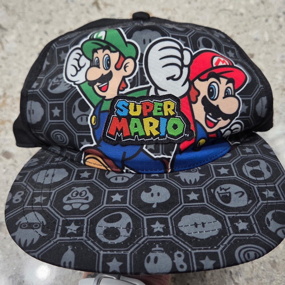 Super Mario Bros Luigi Mario Snapback Hat One Size Black Blue Nintendo‎ 2021